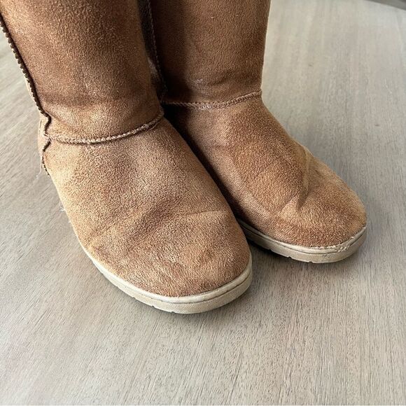 Women's Brown Microfiber Boots by Dawgs Size 7 - Picture 9 of 13